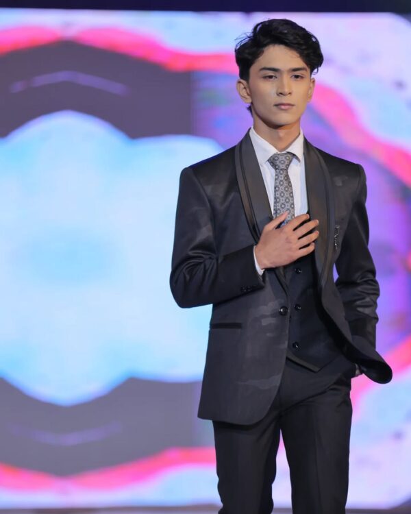Hire Male Model {Chandmari, Jyoti Nagar, Guwahati Assam} - Image 2