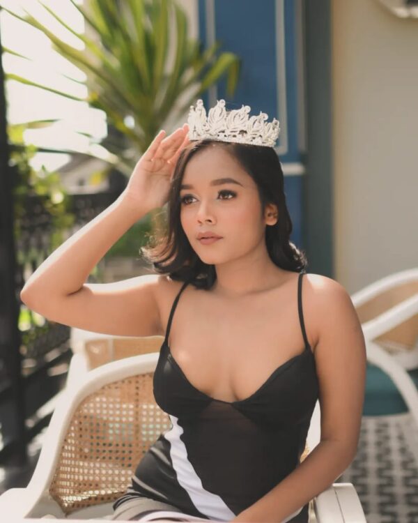 Hire Model {Fatashil Ambari, Rothkhola Lane, Guwahati, Assam} - Image 12